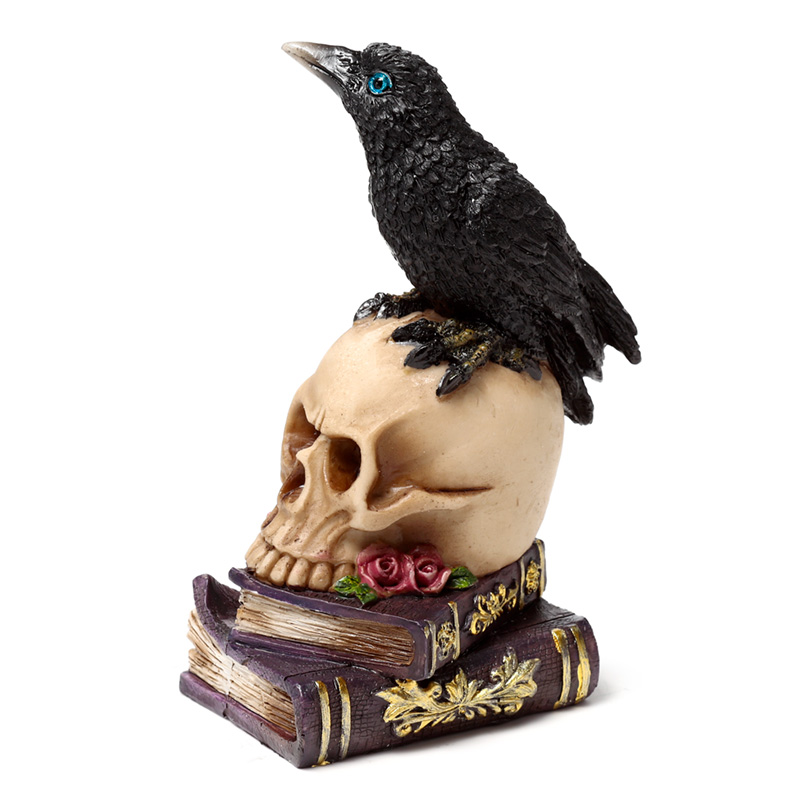 Corvo sobre Caveira e Livros